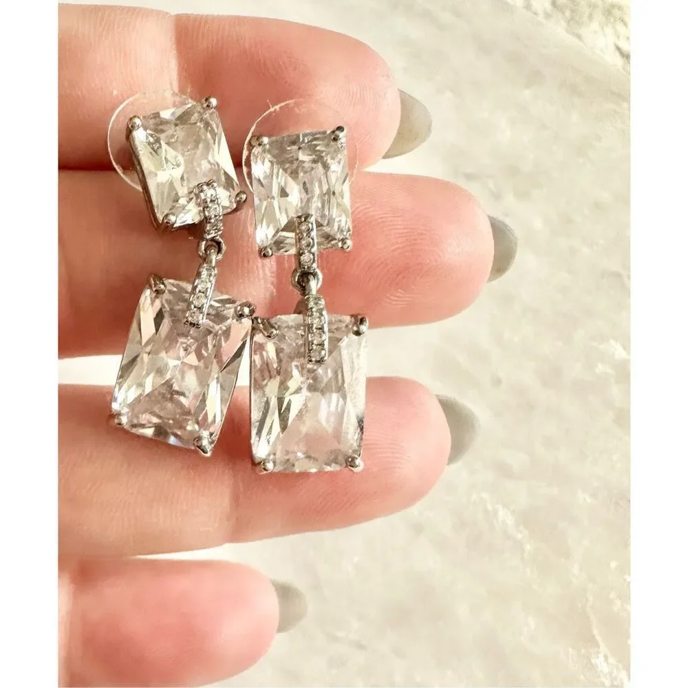Cubic zirconia dangle radiant cut earrings ￼